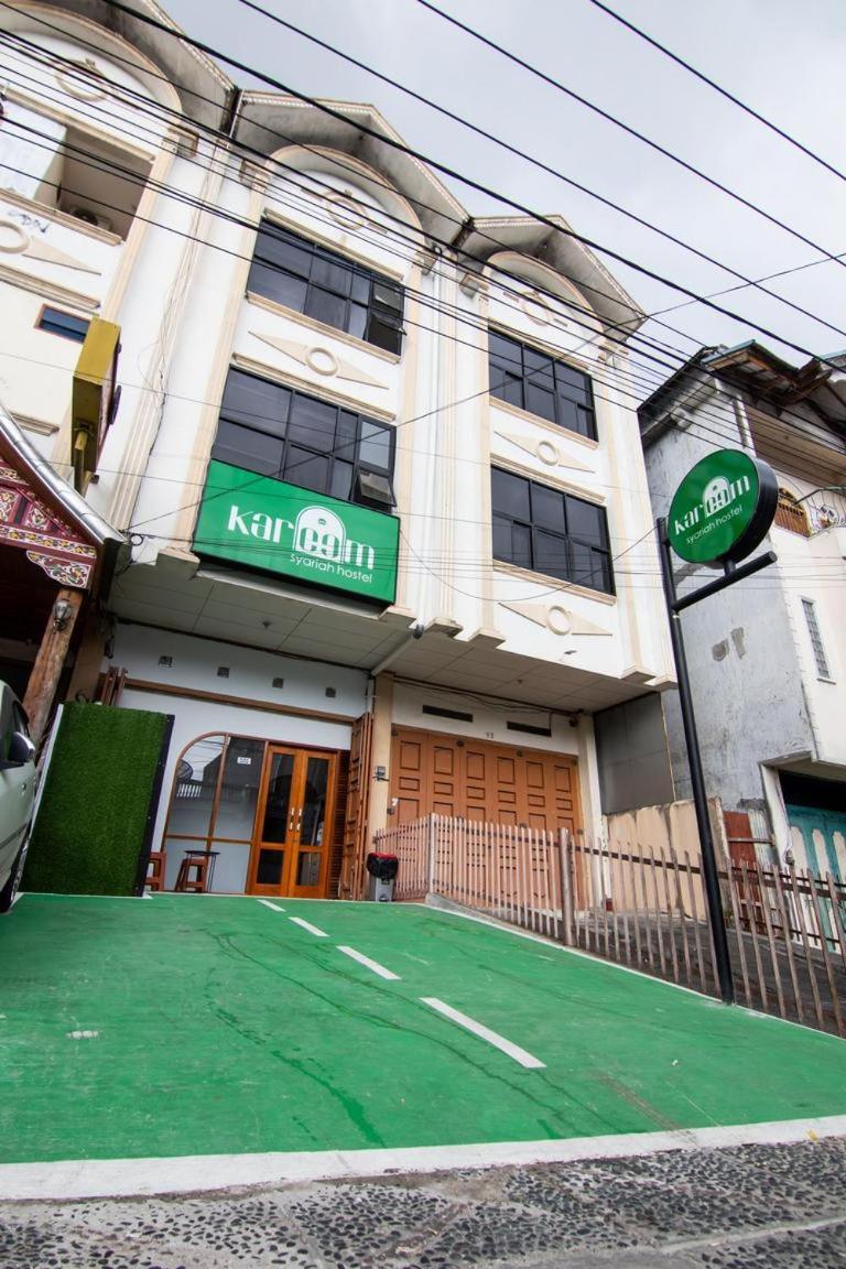 Kareem Syariah Hostel Bukittinggi Eksteriør bilde