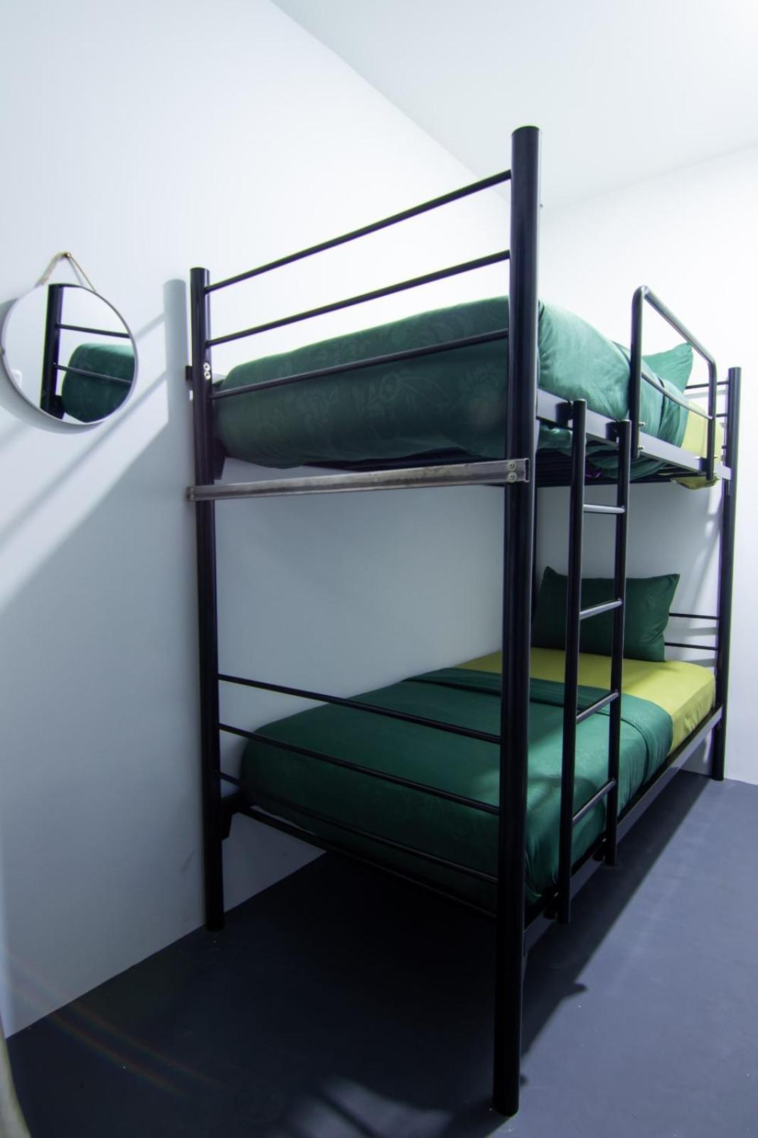 Kareem Syariah Hostel Bukittinggi Eksteriør bilde